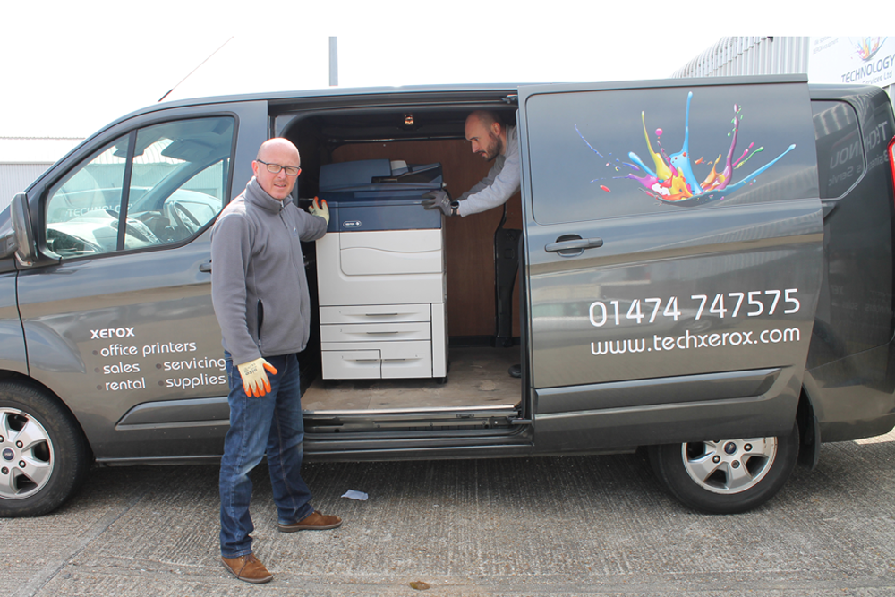 Xerox-Machine-on-van-10