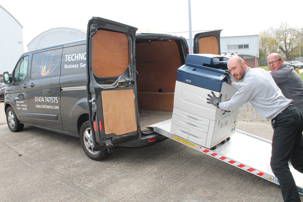 Xerox-Machine-on-van-3